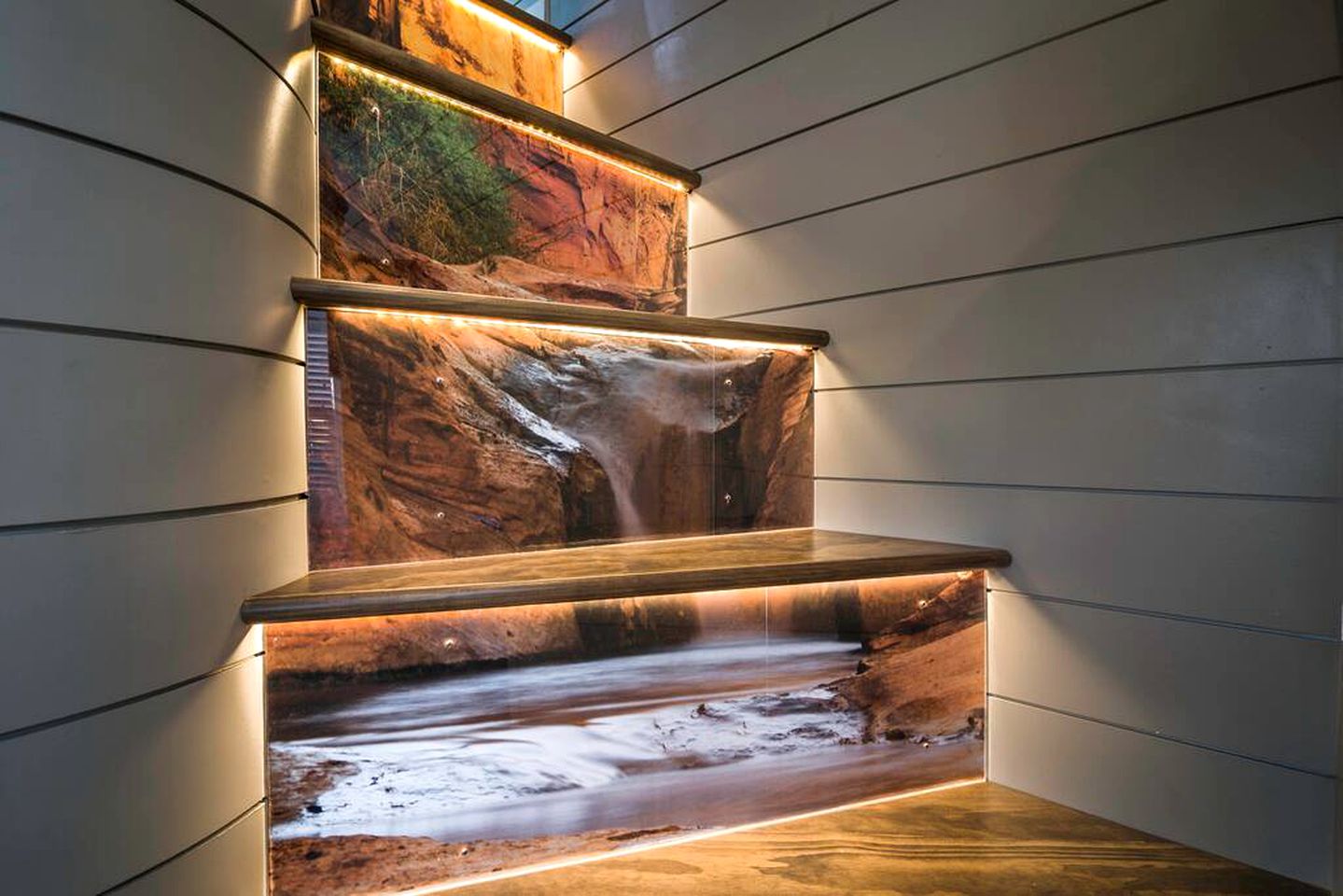 Apple Valley Oasis: Discover Delight in Our Convenient Tiny Home