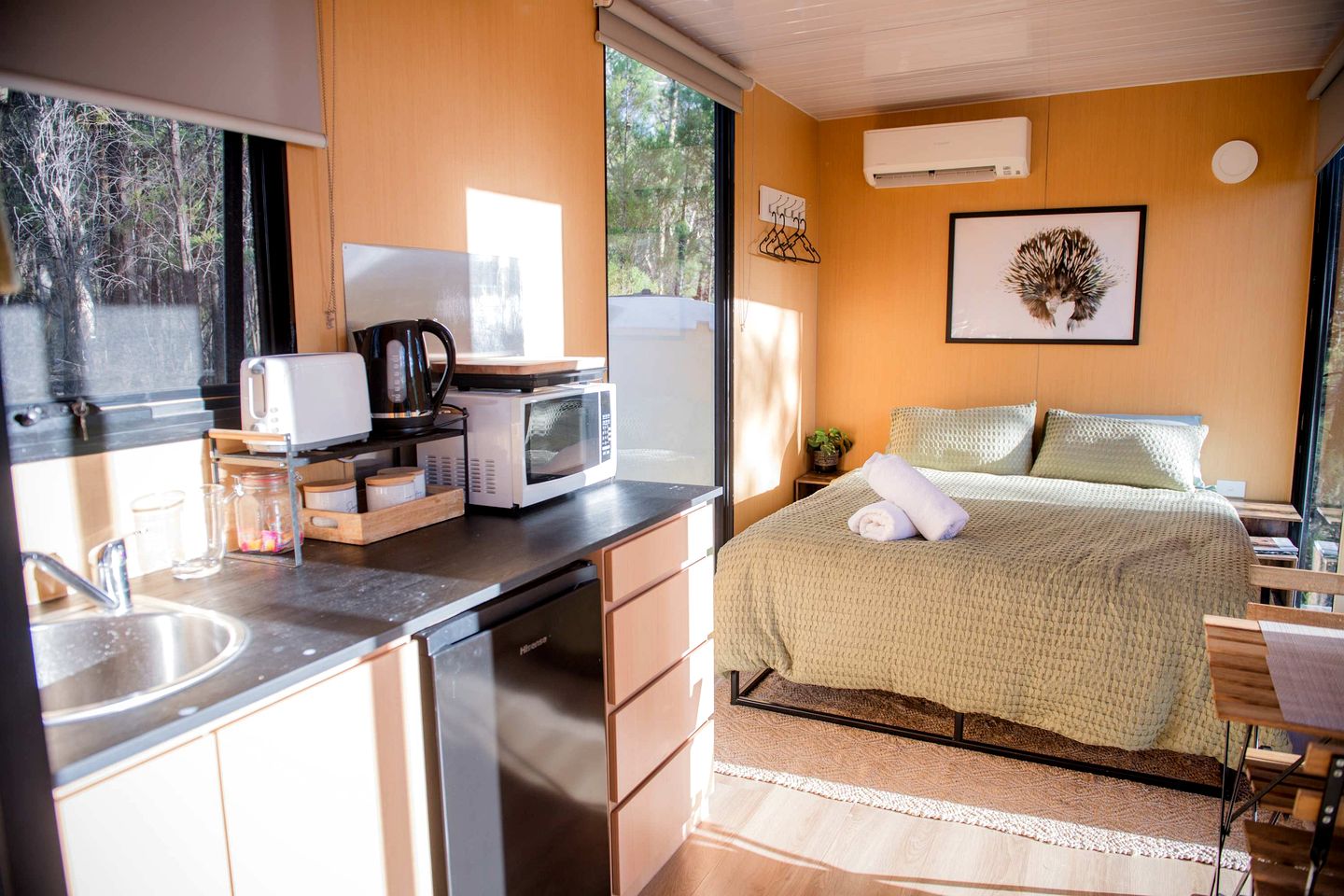 Delightful Tiny House with Fire Pit and Amazing Stargaze in NWS