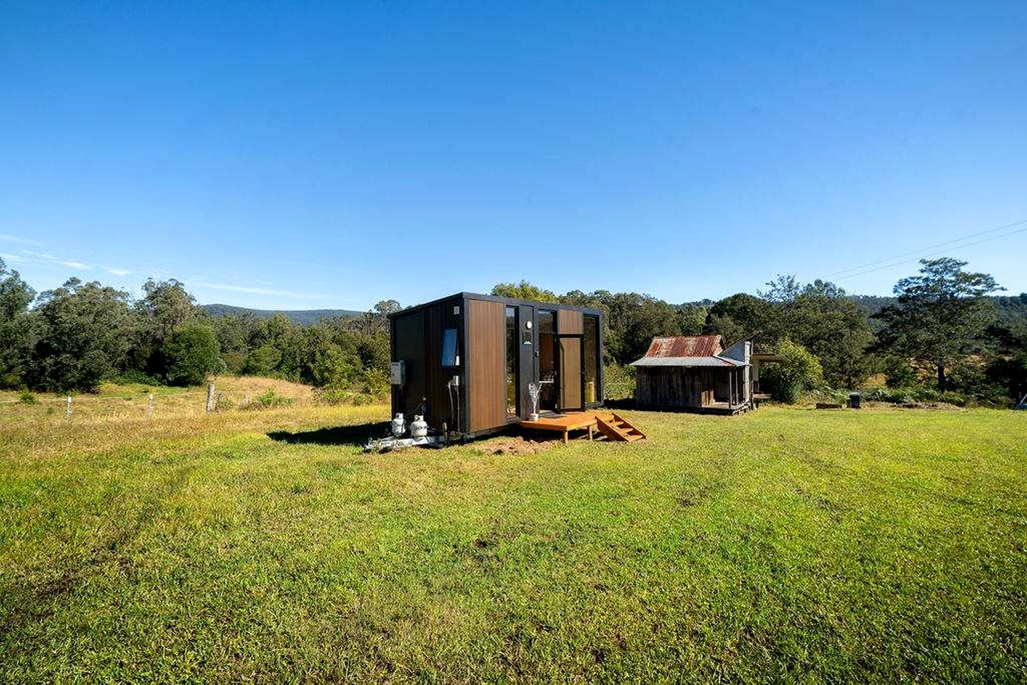 Delightful Tiny House with Stunning Views in Glenreagh, New South Wales