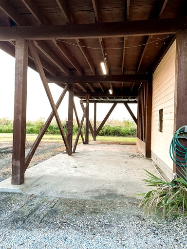 Cabins (United States of America, Cypremort Point, Louisiana)