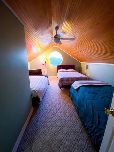Cabins (United States of America, Cypremort Point, Louisiana)