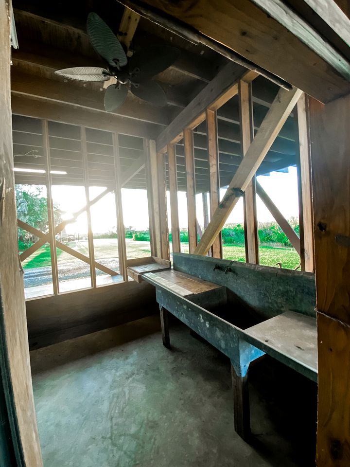 Delightful Top Cabin with Amazing Views from the Deck in Louisiana
