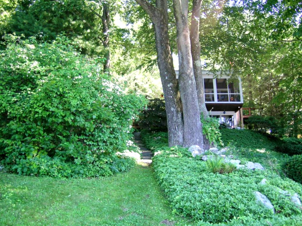 Delightful Vacation Rental with a Private Dock on Candlewood Lake in Connecticut