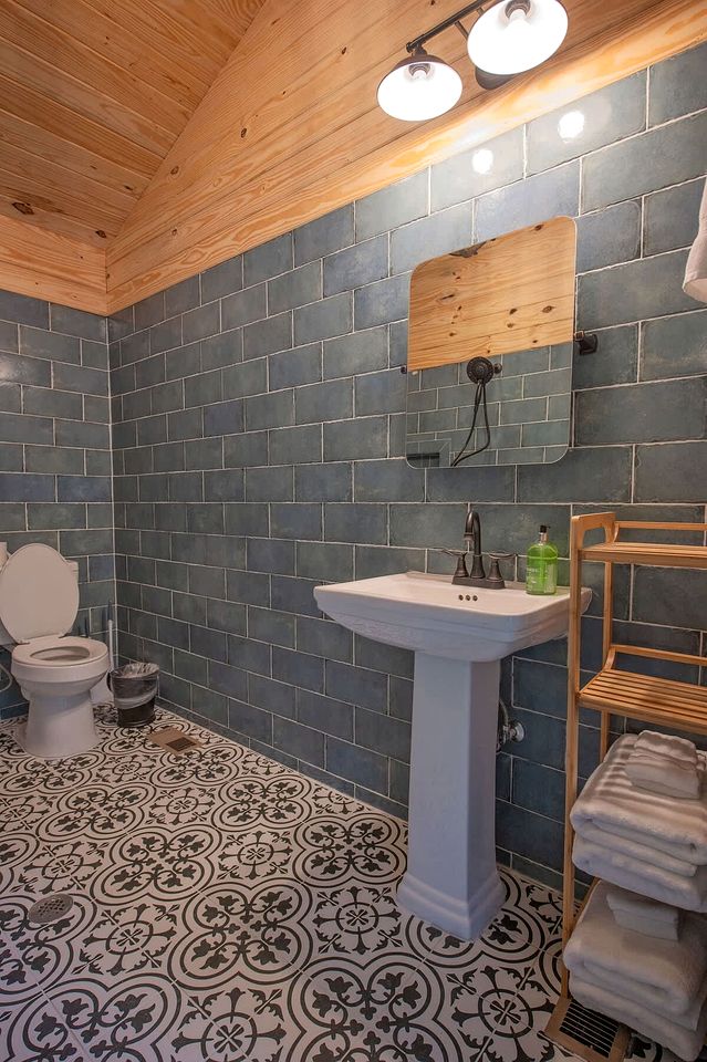 Delightful Wagon with Incredible Hiking Trails and Activities in Tennessee