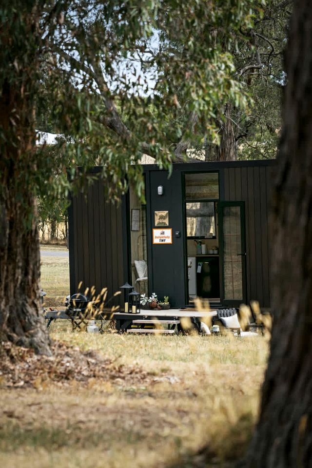 Delightfully Tiny House Ideal for a Peaceful Escape in Springmount, Victoria