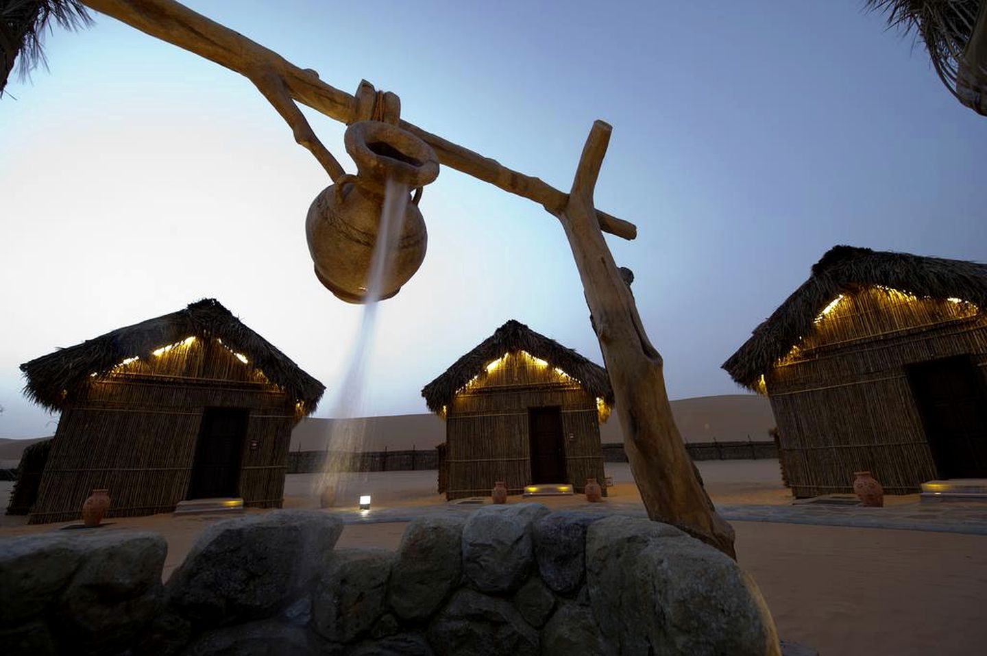 Deluxe Getaways with a Stunning Pool in the Al Khatim Desert near Abu Dhabi