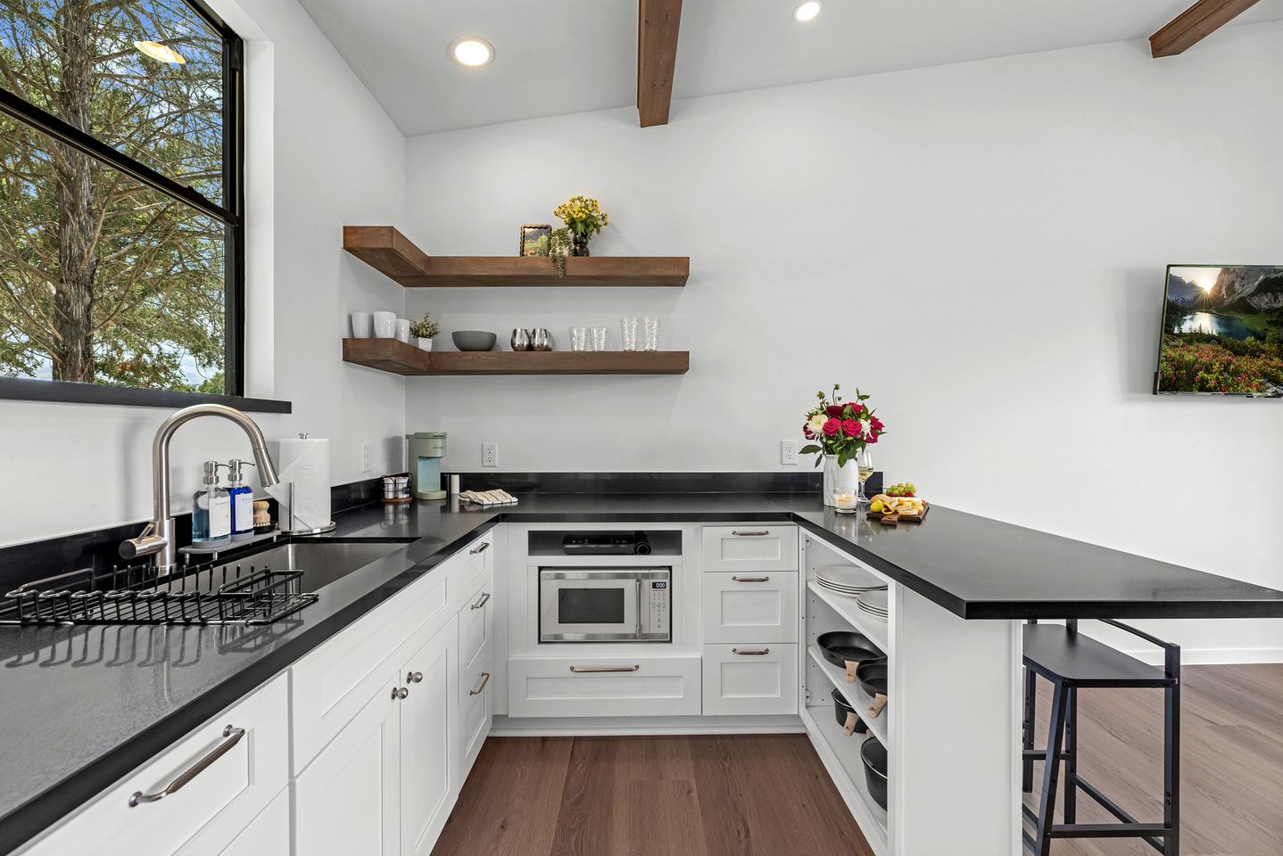 Modern Farmhouse Tiny Home Resort with Goats & Pool near Houston, Hempstead Texas