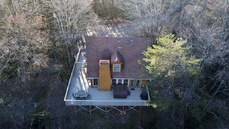 Cabins (Helen, Georgia, United States)