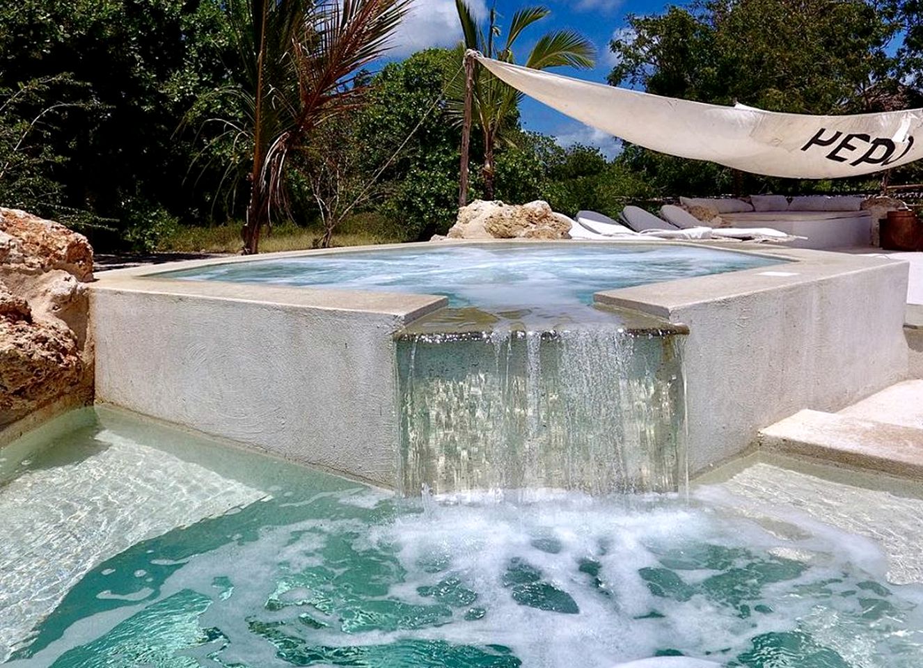 Deluxe Retreat with Sea Views for a Romantic Getaway in Watamu, Kenya