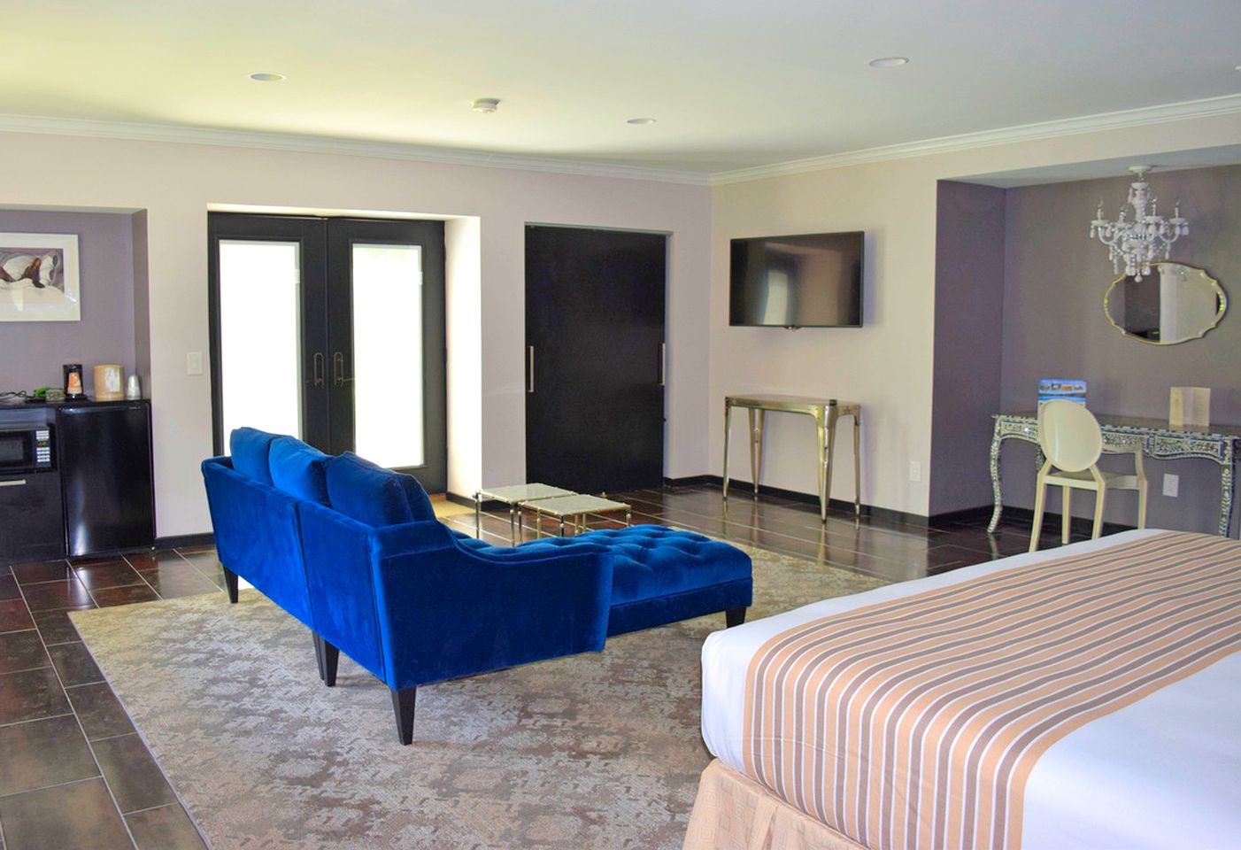 Deluxe Suite Rental for a Romantic Getaway near Mohawk Mountain, Connecticut