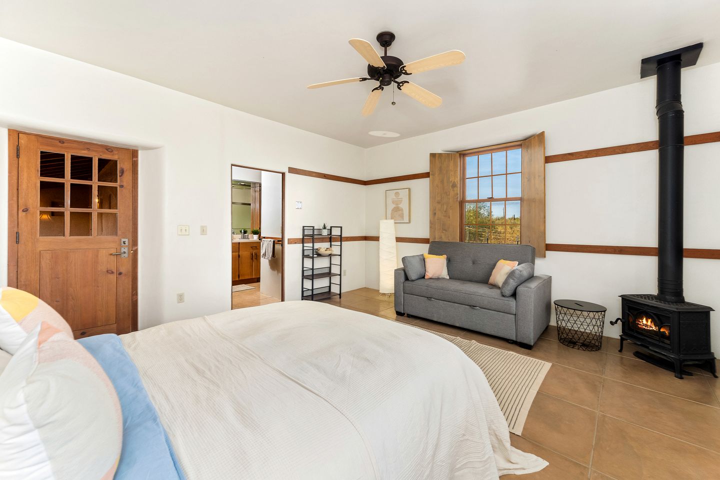 Scenic Desert Ranch Casitas with Private Terraces near Saguaro National Park – Marana, Arizona