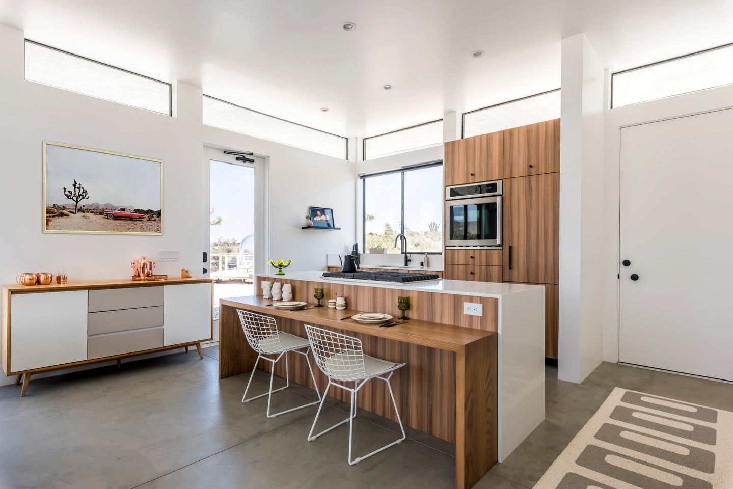 Luminous Vacation Rental with Swimming Pool in Yucca Valley, California