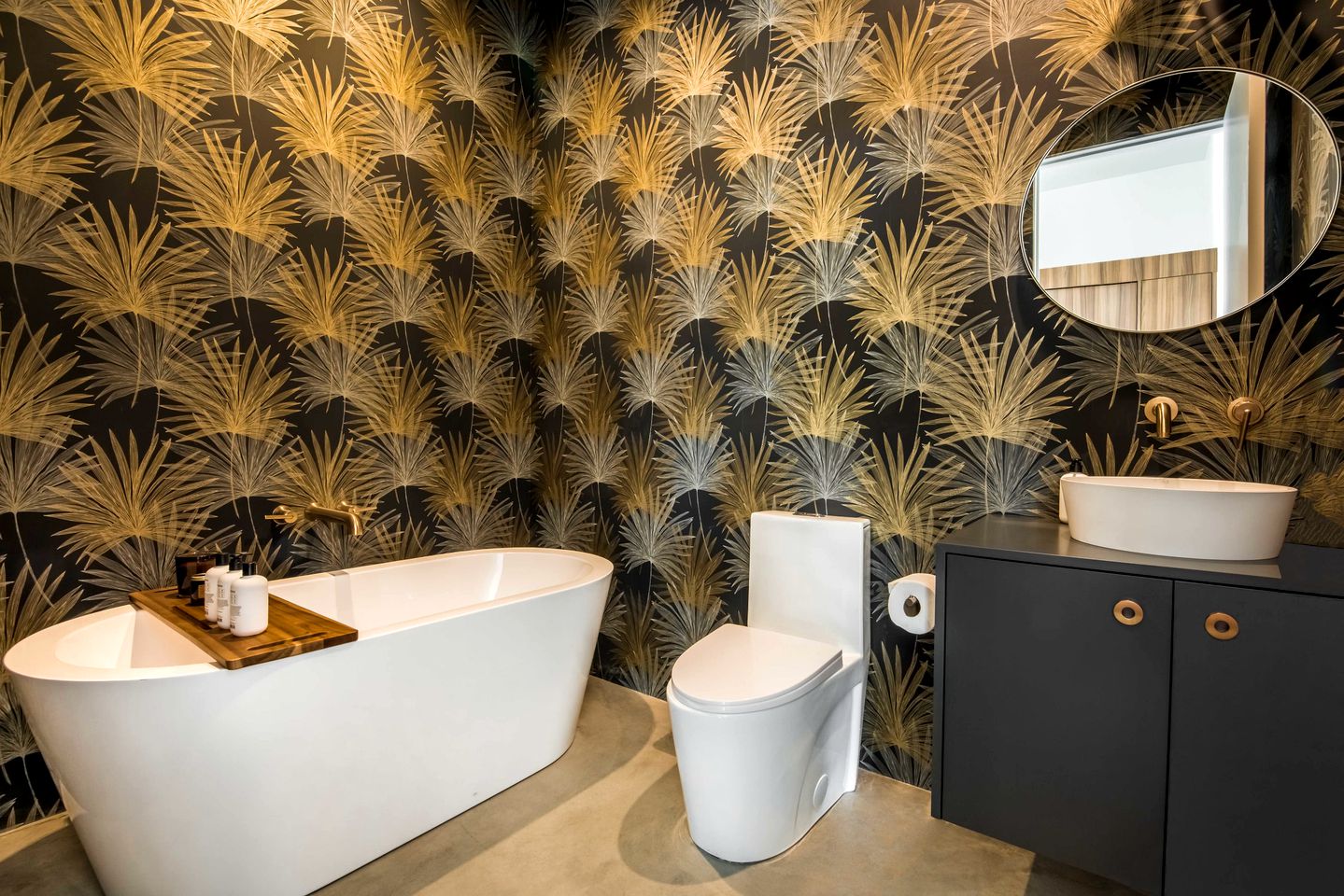 Luminous Vacation Rental with Swimming Pool in Yucca Valley, California