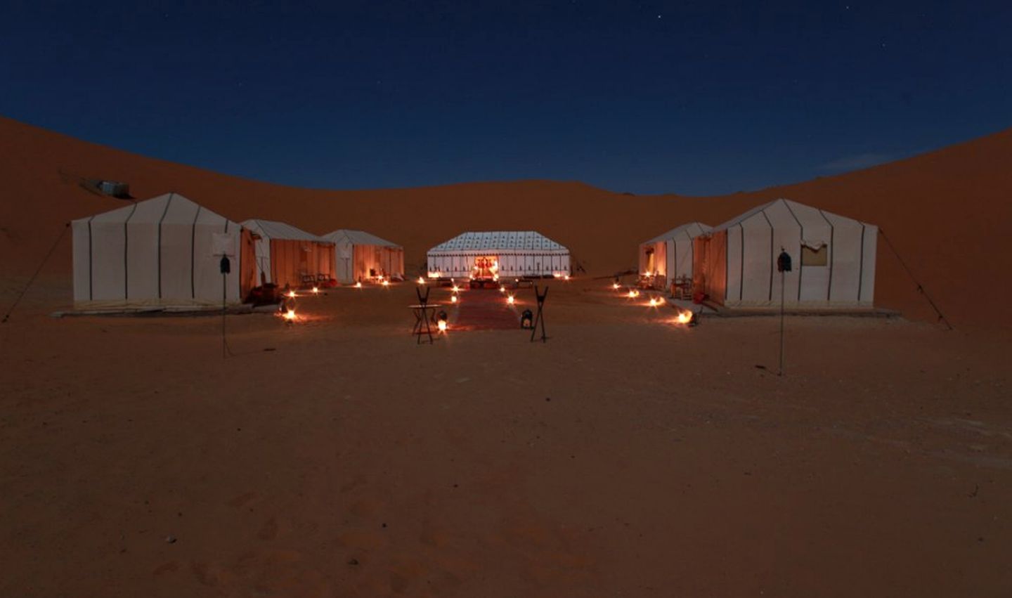 Luxury Camping with Unforgettable Views near the Sam Sand Dunes of Jaisalmer, India