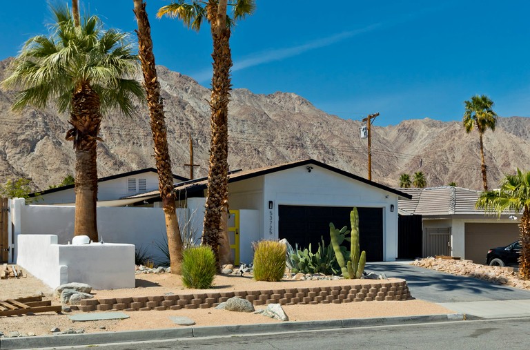 Lovely Cottage with Gorgeous Sights and Swimming Pool in La Quinta, California