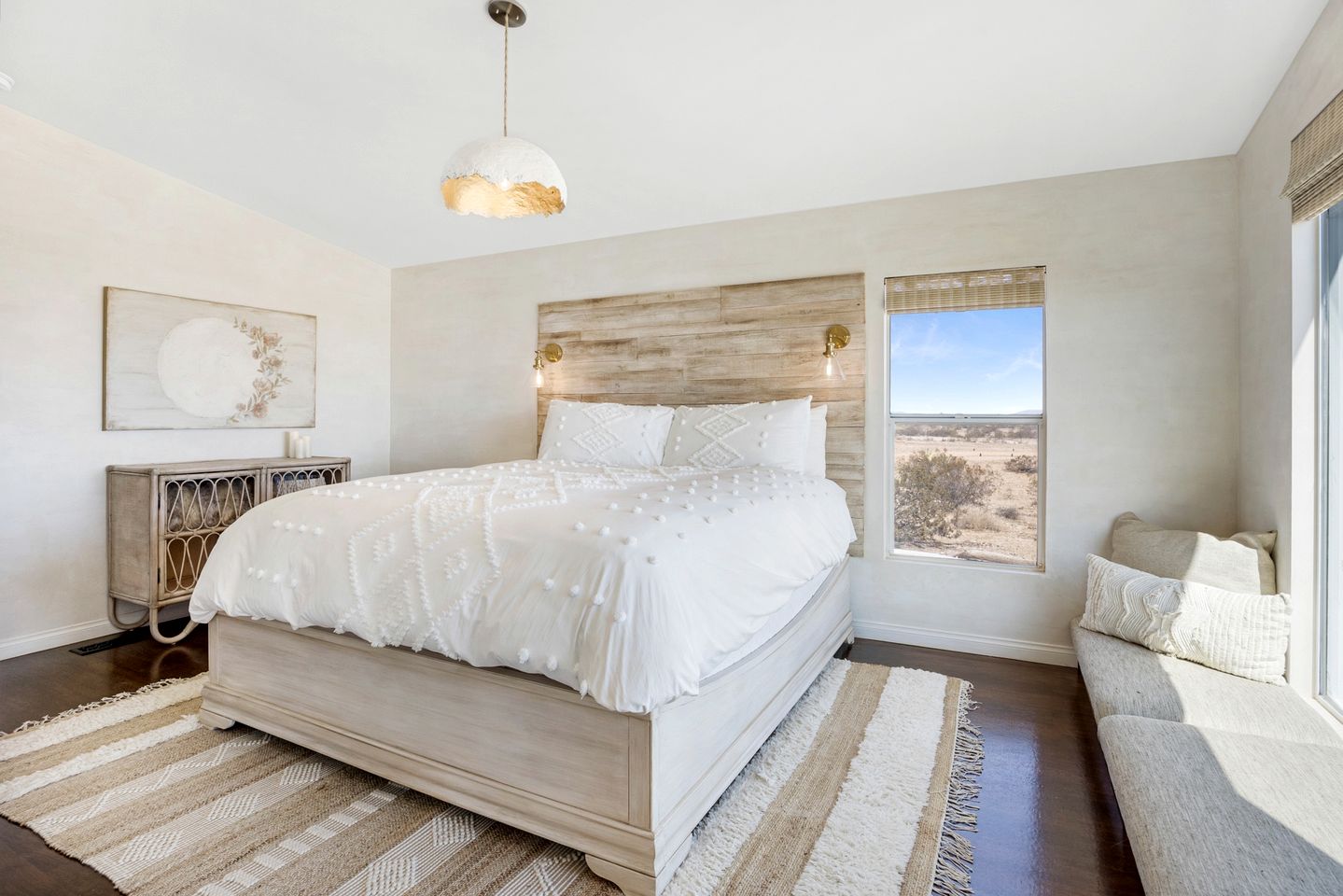 Impressive Cottage with Fire Pit, Hot-tub and Barbecue in Joshua Tree, California