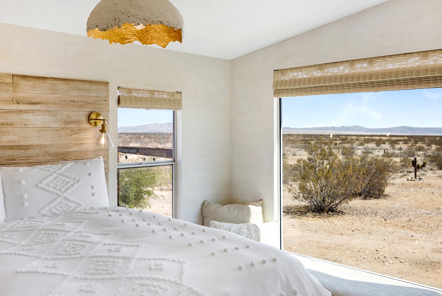 Impressive Cottage with Fire Pit, Hot-tub and Barbecue in Joshua Tree, California