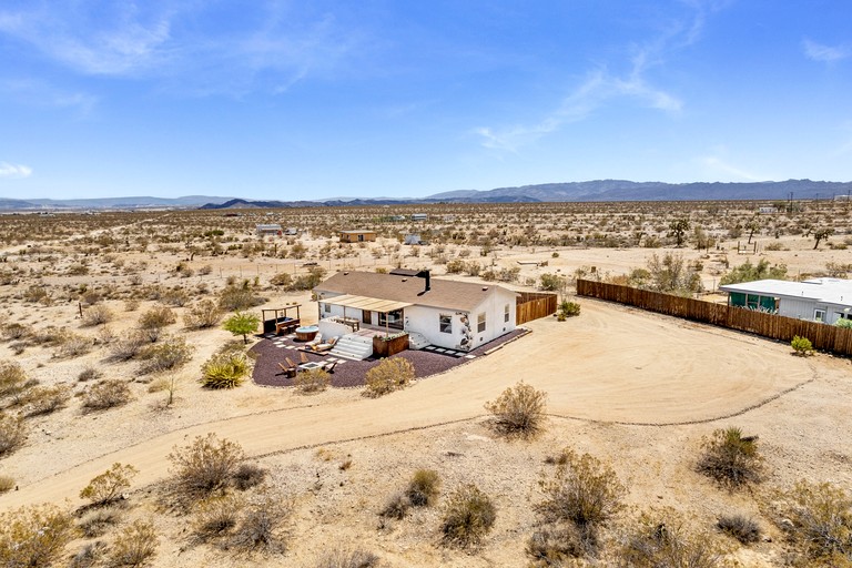 Cottages (United States of America, Joshua Tree, California)