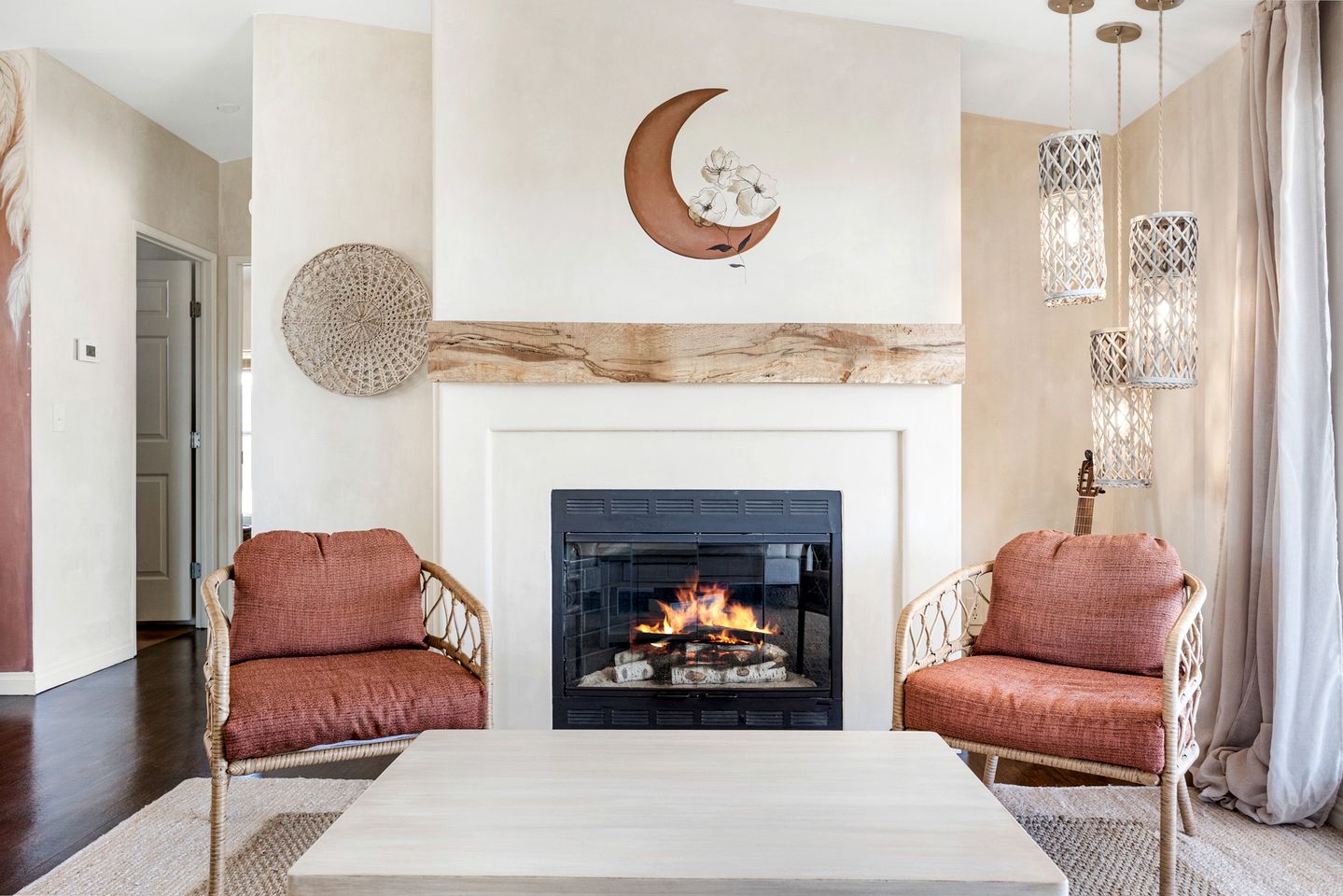 Impressive Cottage with Fire Pit, Hot-tub and Barbecue in Joshua Tree, California