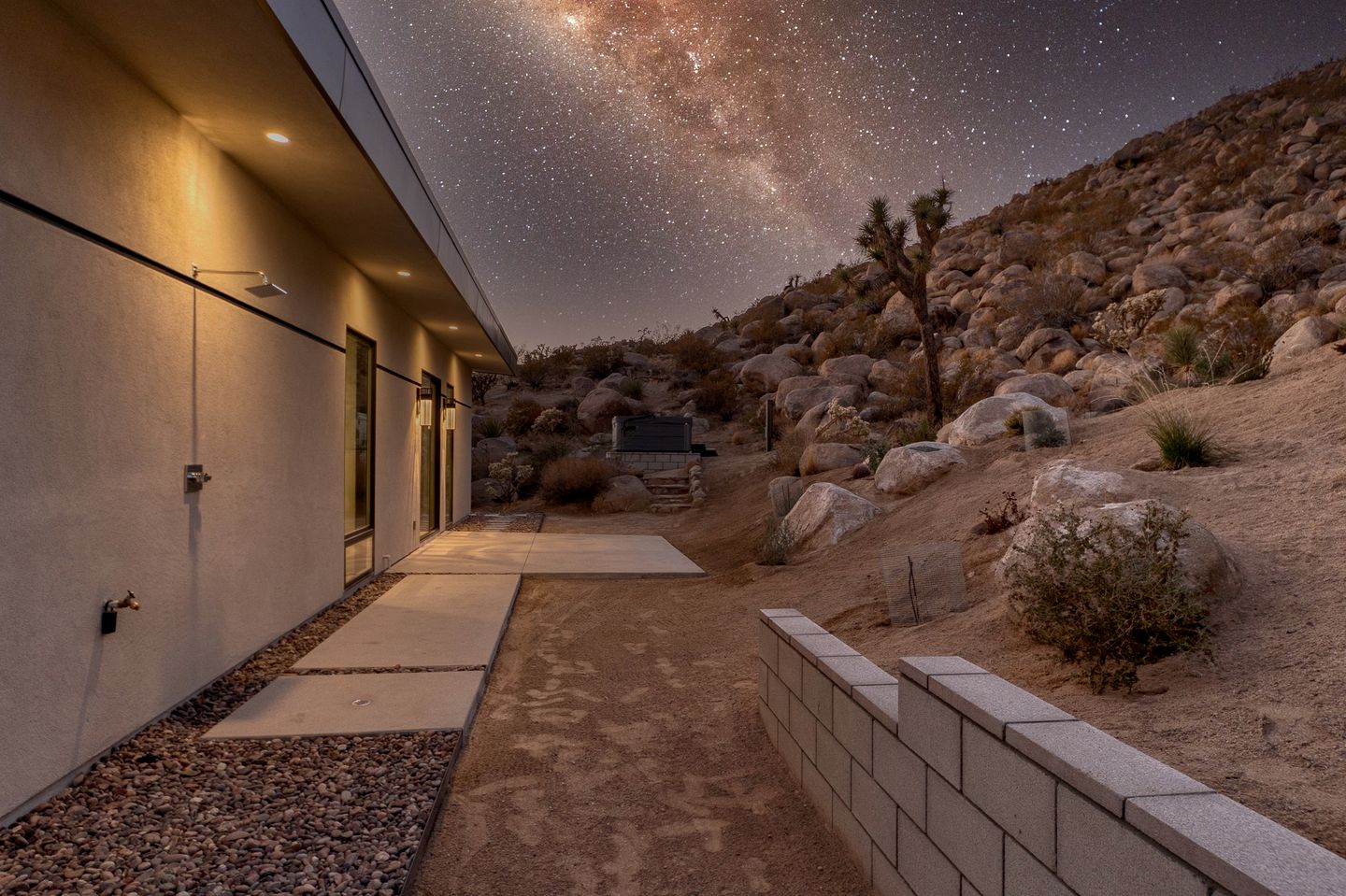 Modern Vacation Rental with Hot Tub and BBQ in Yucca Valley, CA