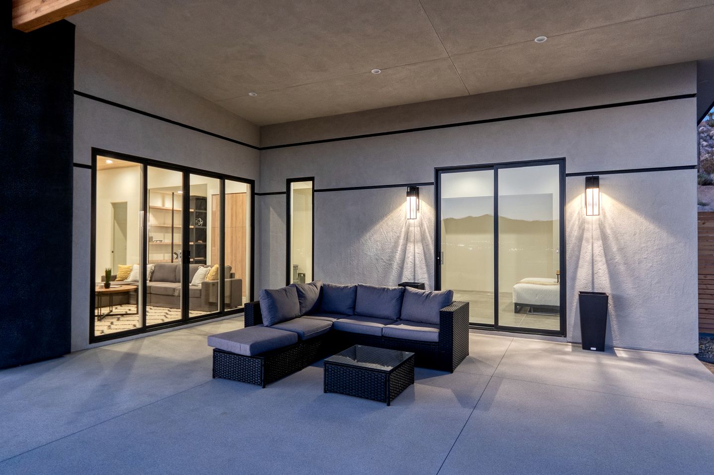 Modern Vacation Rental with Hot Tub and BBQ in Yucca Valley, CA