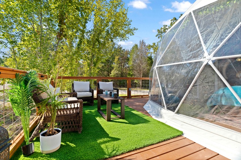 Domes (United States of America, Elgin, Texas)