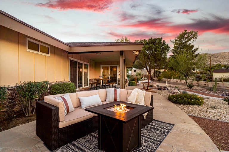 RUDesert Zen House 1BD, 1BR, Vacation Rentals, Yucca Valley, United