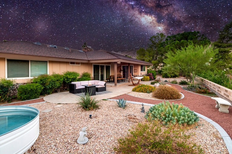 RUDesert Zen House 1BD, 1BR, Vacation Rentals, Yucca Valley, United