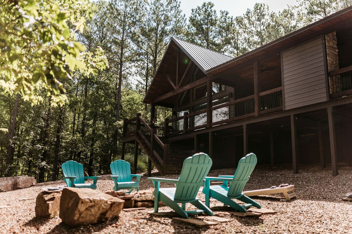 Design Cabin with Jacuzzi and Porch in Broken Bow, Oklahoma