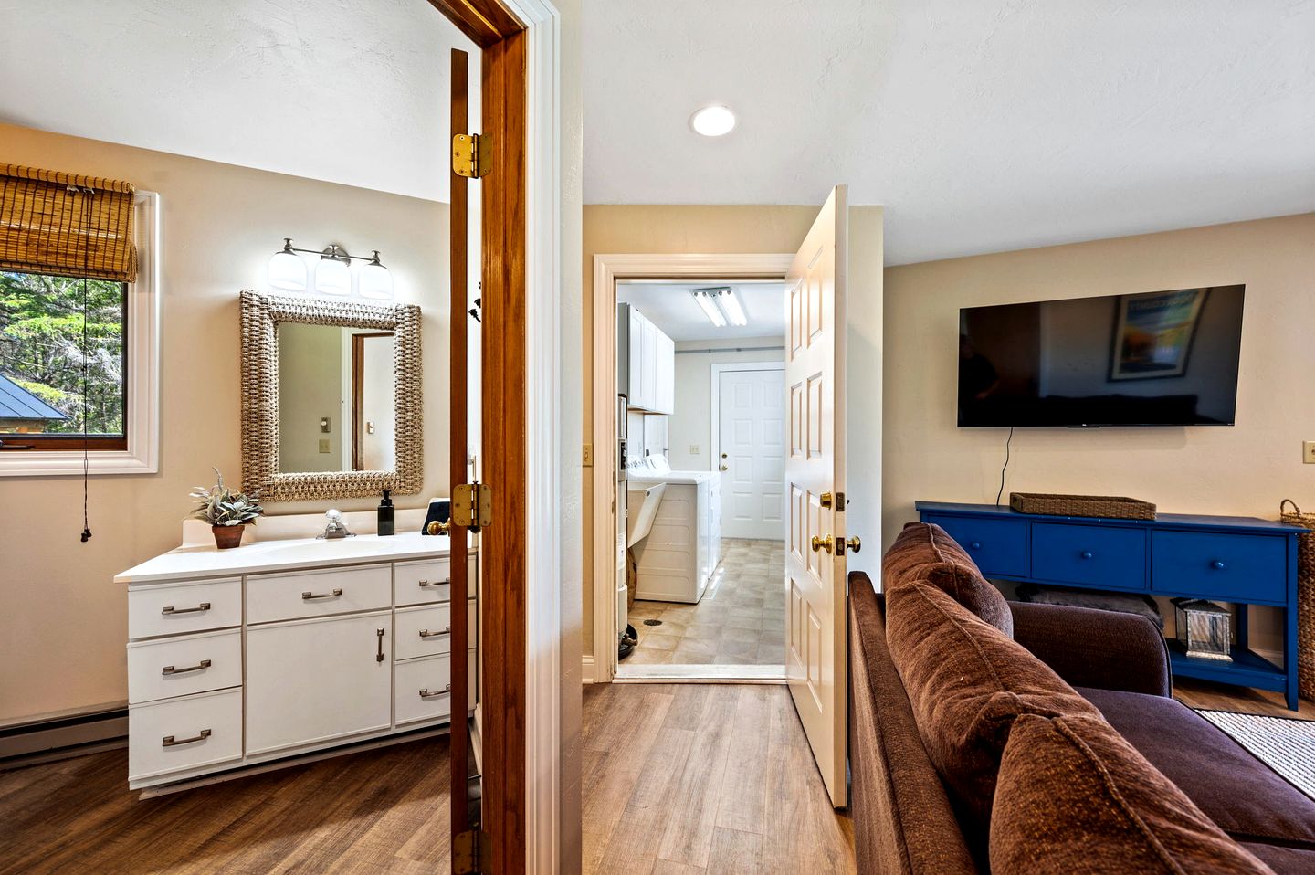 Design Cabin with Jacuzzi and Porch in Sister Bay, Wisconsin