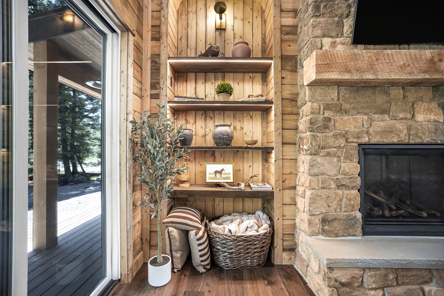 Designed Rental with Awesome Indoor Spaces in Idaho