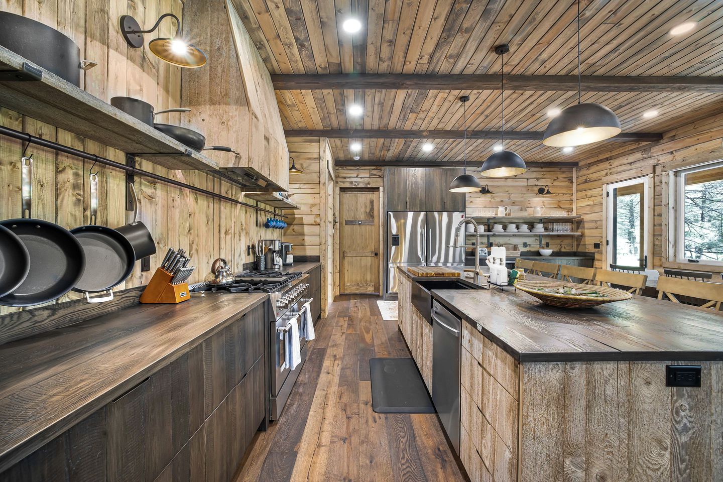 Designed Rental with Awesome Indoor Spaces in Idaho