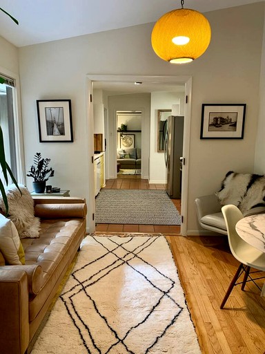 Designer Rentals (United States of America, Chapel Hill, North Carolina)