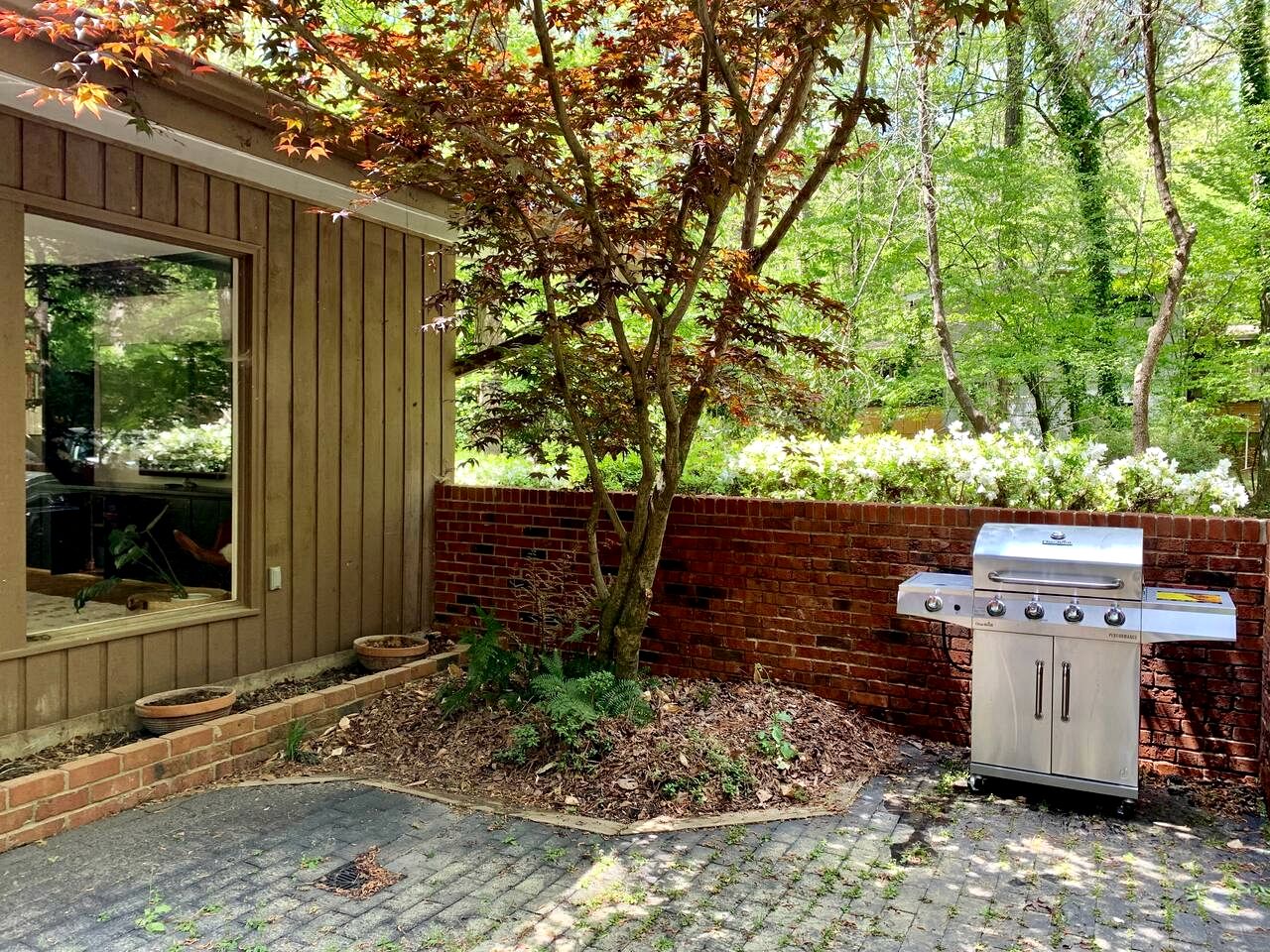 Mid Century Designer Rental for North Carolina Getaway