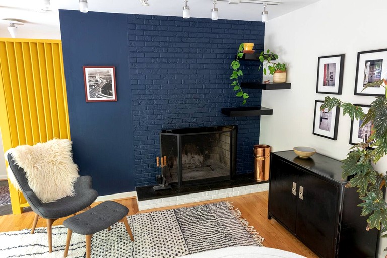 Designer Rentals (United States of America, Chapel Hill, North Carolina)