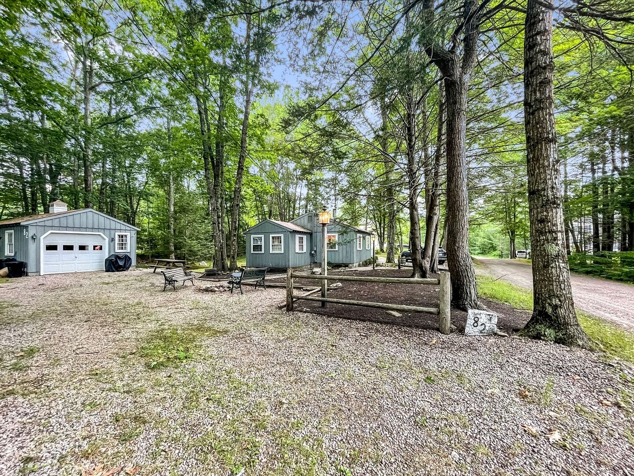 Enchanting Cottage with Fire Pit Near the Coast in York, Maine