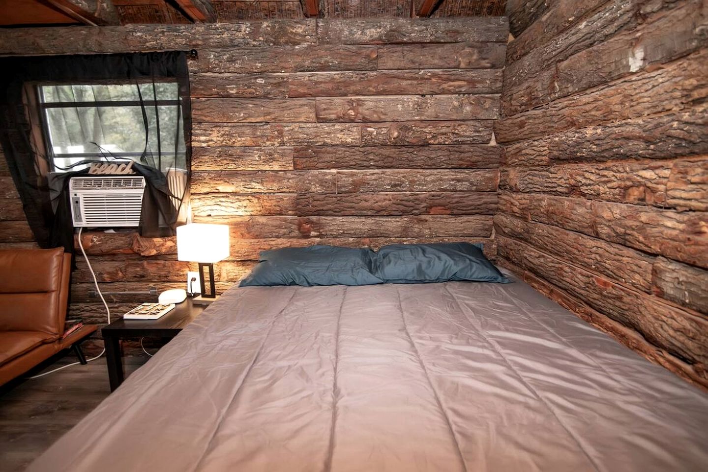Amazing Cabin with Barbecue in Murfreesboro, Arkansas