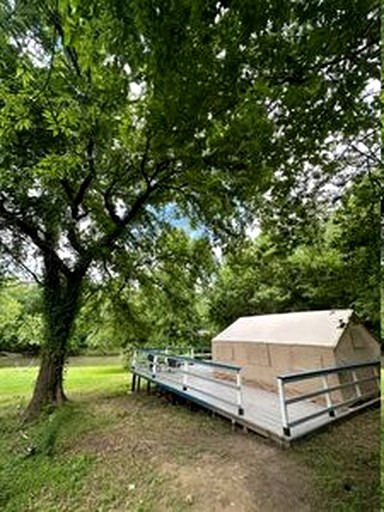 Cabins (United States of America, Murfreesboro, Arkansas)