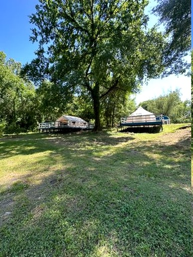 Cabins (United States of America, Murfreesboro, Arkansas)
