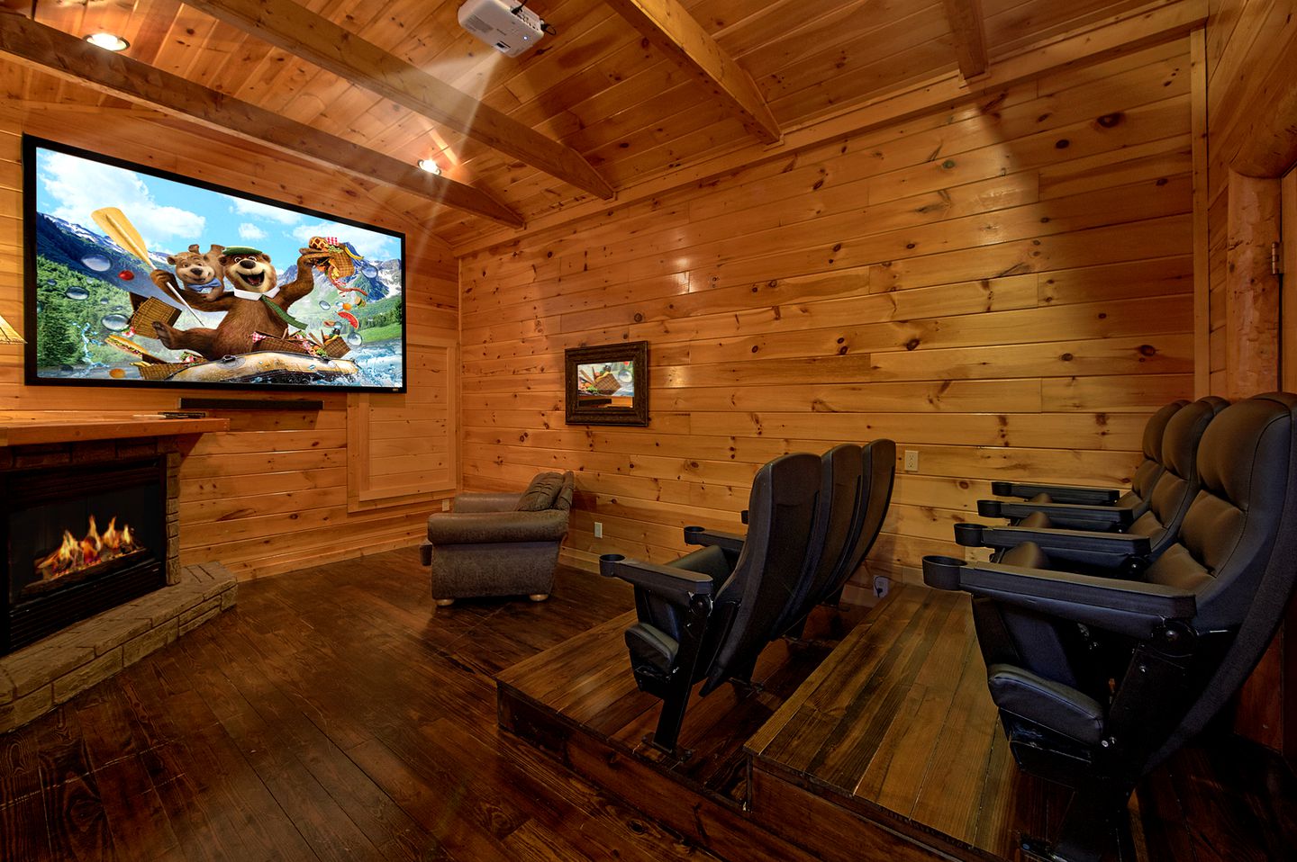 Luxury Gatlinburg Cabin Retreat for a Family Getaway in Tennessee