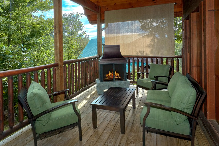 -- (United States, Gatlinburg, Tennessee)