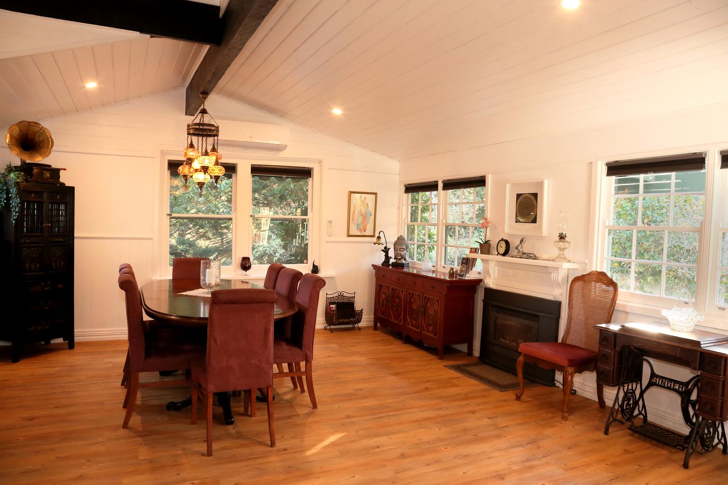 Serene Yarra Valley Cottage for a Farm Stay Healesville, Victoria