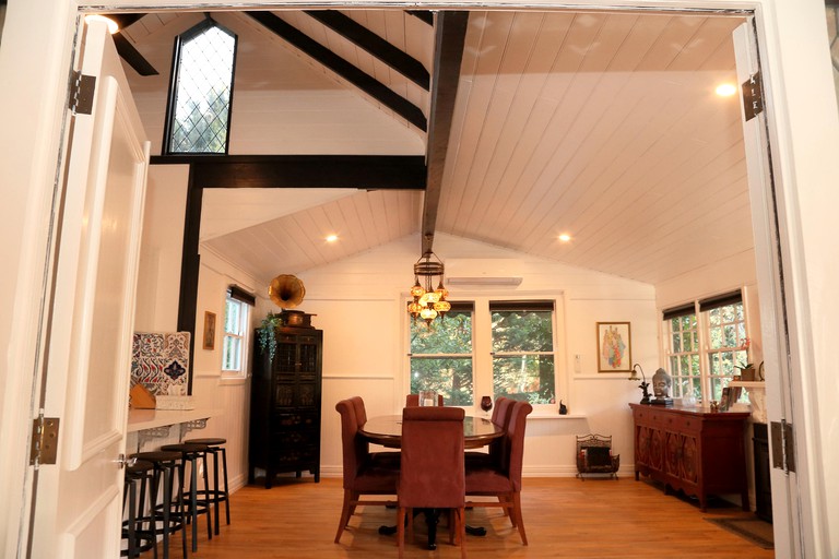 Cottages (Healesville, Victoria, Australia)