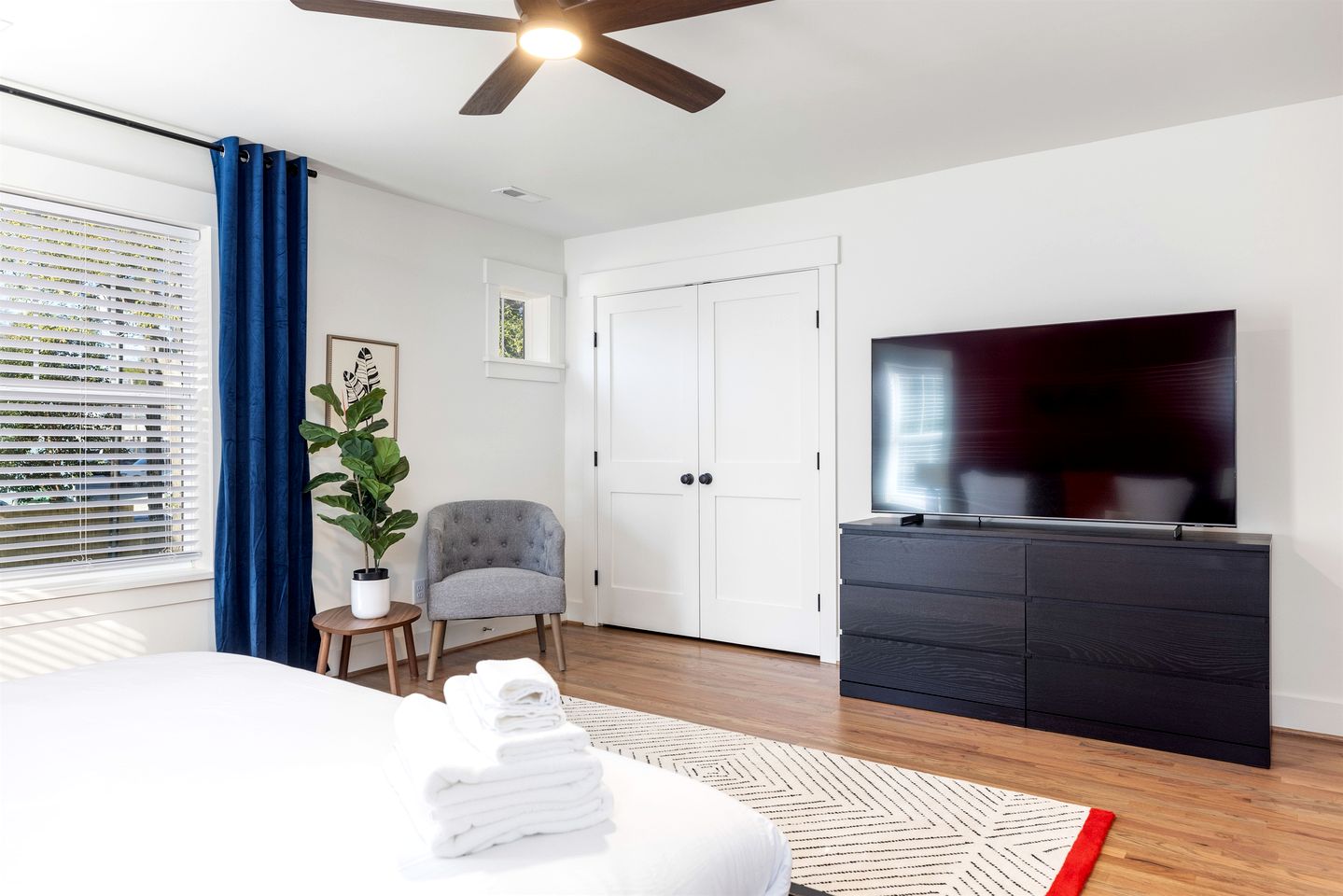Vibrant Urban Vacation Rental Oasis near Catawba River in North Carolina