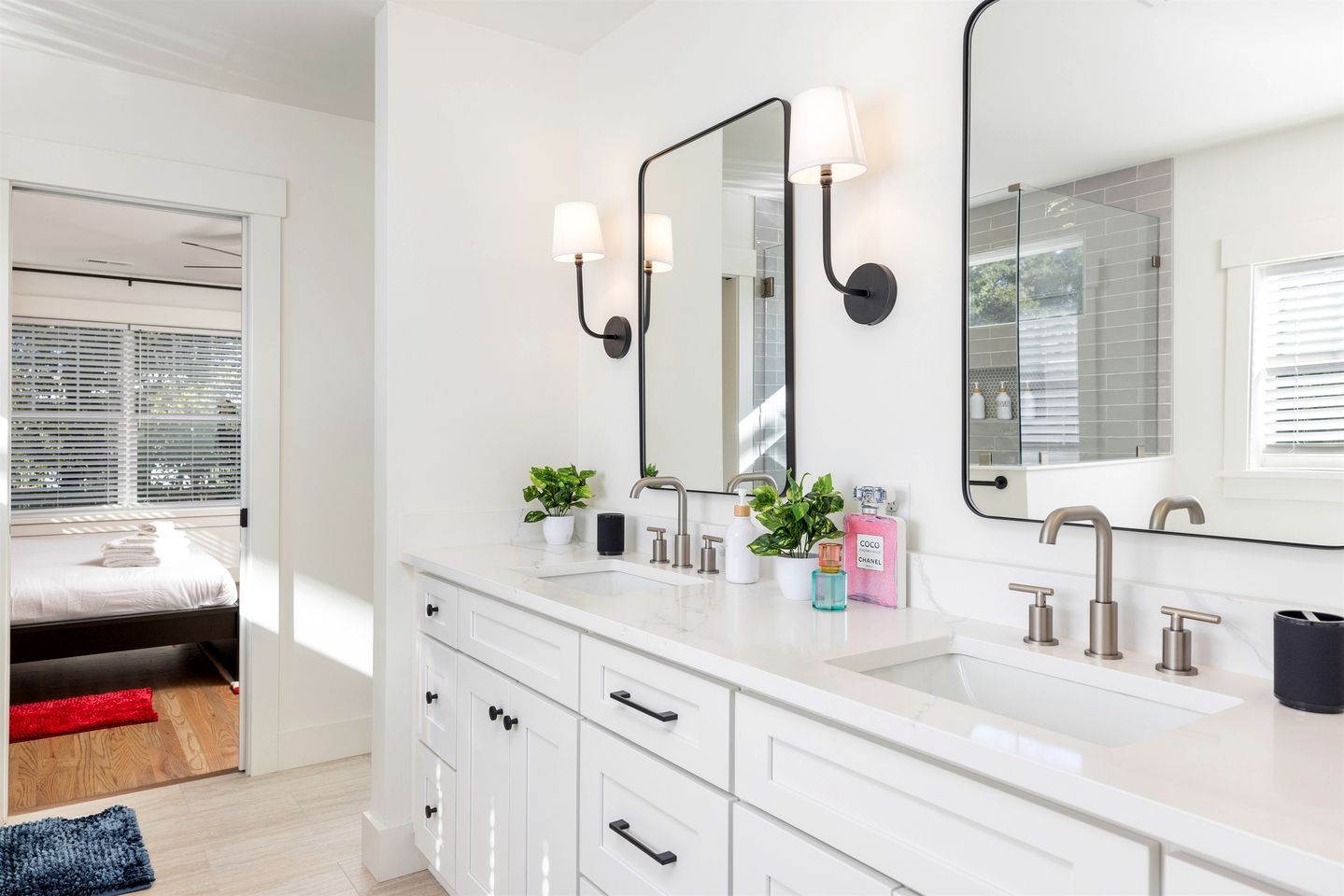 Vibrant Urban Vacation Rental Oasis near Catawba River in North Carolina