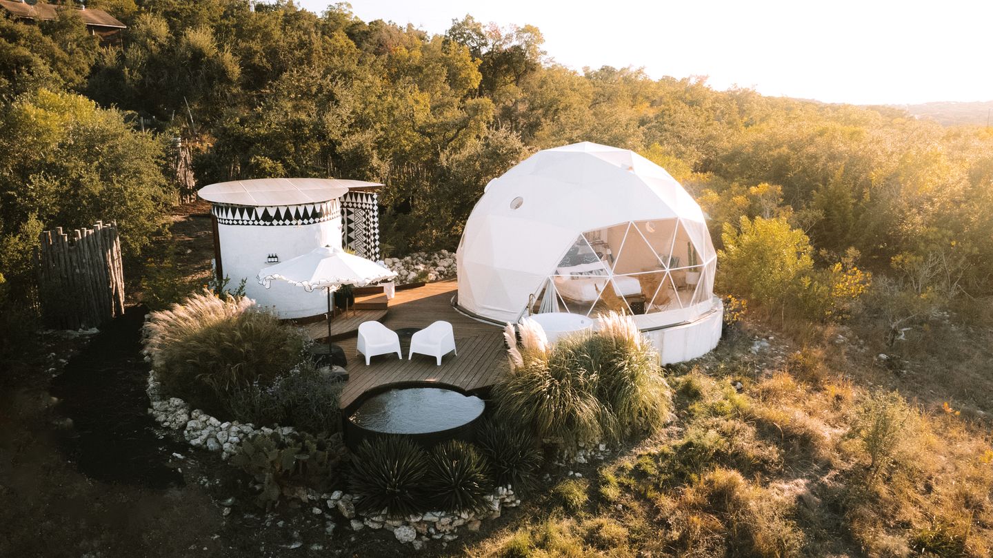 Domes (United States of America, Fischer, Texas)