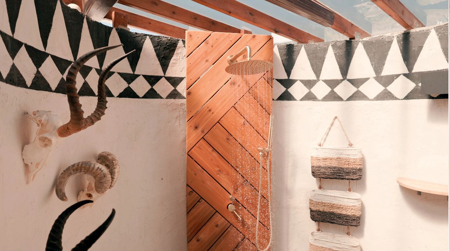 Breathtaking Dome with Spectacular Outdoor Living and Chic Elegant Interior in Texas