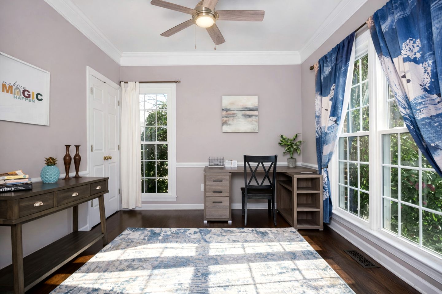 Disconnect at this Cottage with Great Surroundings in Charlotte, North Carolina