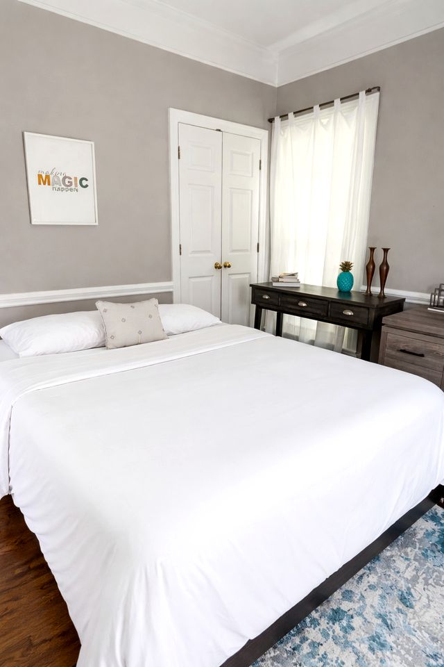 Disconnect at this Cottage with Great Surroundings in Charlotte, North Carolina