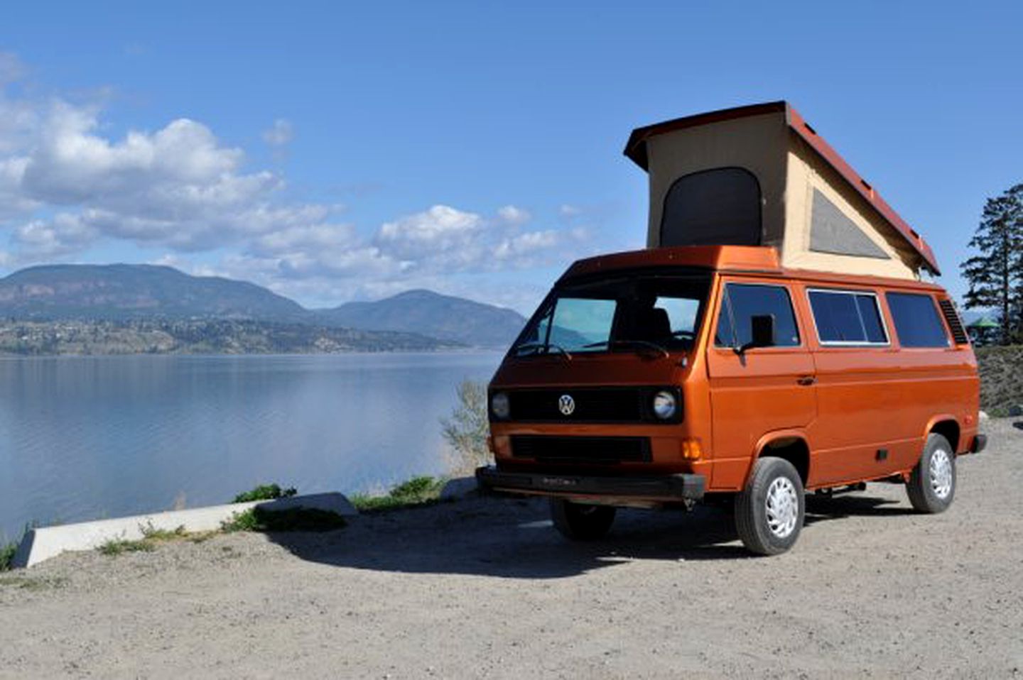 Okanagan Westfalia Rentals, Caravans, Kelowna, Canada Glamping Hub